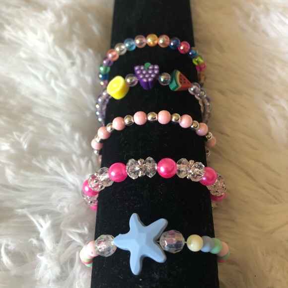 Girls bracelets - Picture 2 of 2